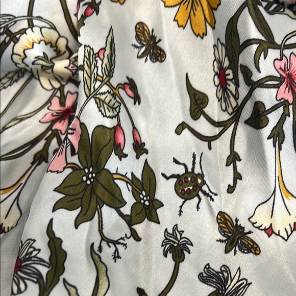 Piper Floral Scarves | Peach & Cream - Picture 4 of 5